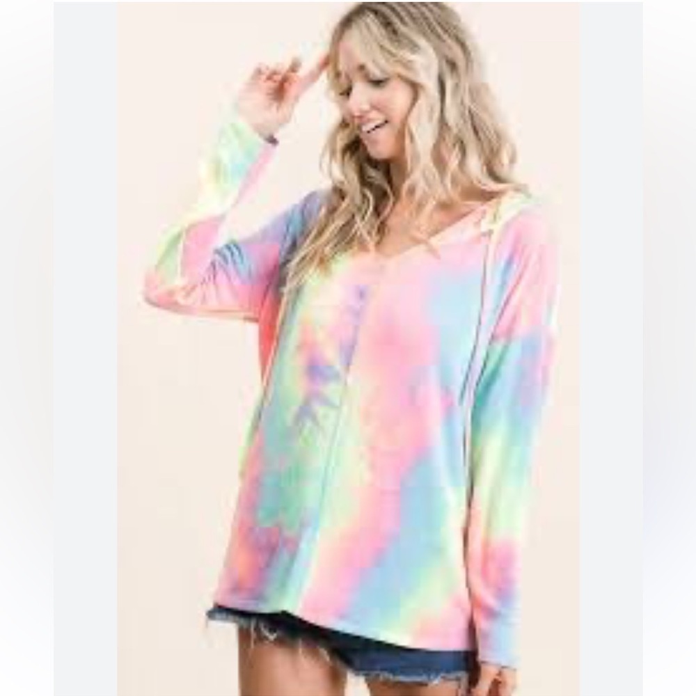 NWT BiBi Pastel Tie-Dye lightweight tie top hoodie